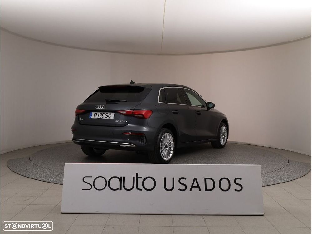 Audi A3 Sportback - 8
