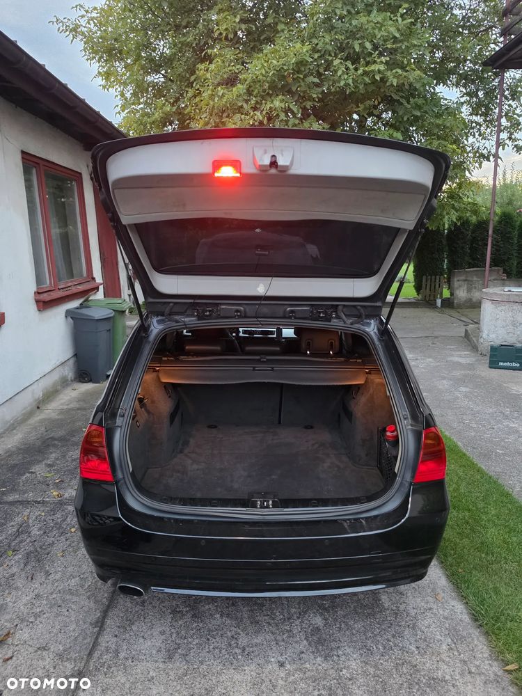 BMW Seria 3 318d - 6