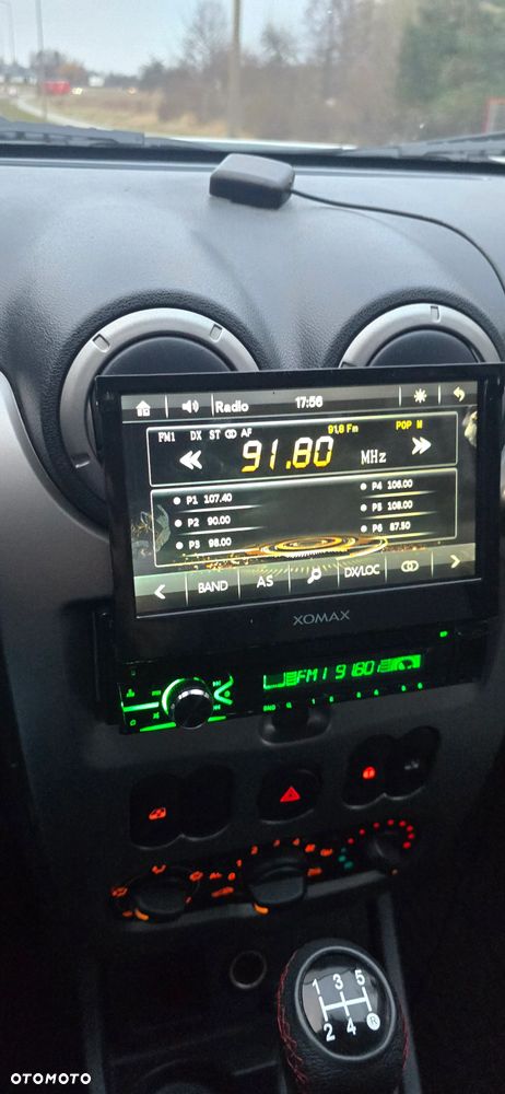 Dacia Duster 1.6 16V 105 4x2 Prestige - 14