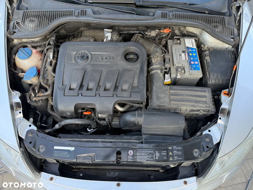 Skoda Octavia 2.0 TDI DPF Ambition - 6