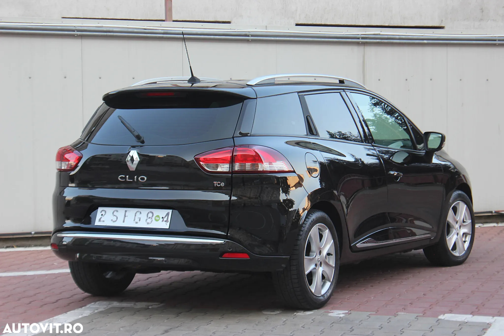 Renault Clio (Energy) TCe 90 Start & Stop LIMITED - 10