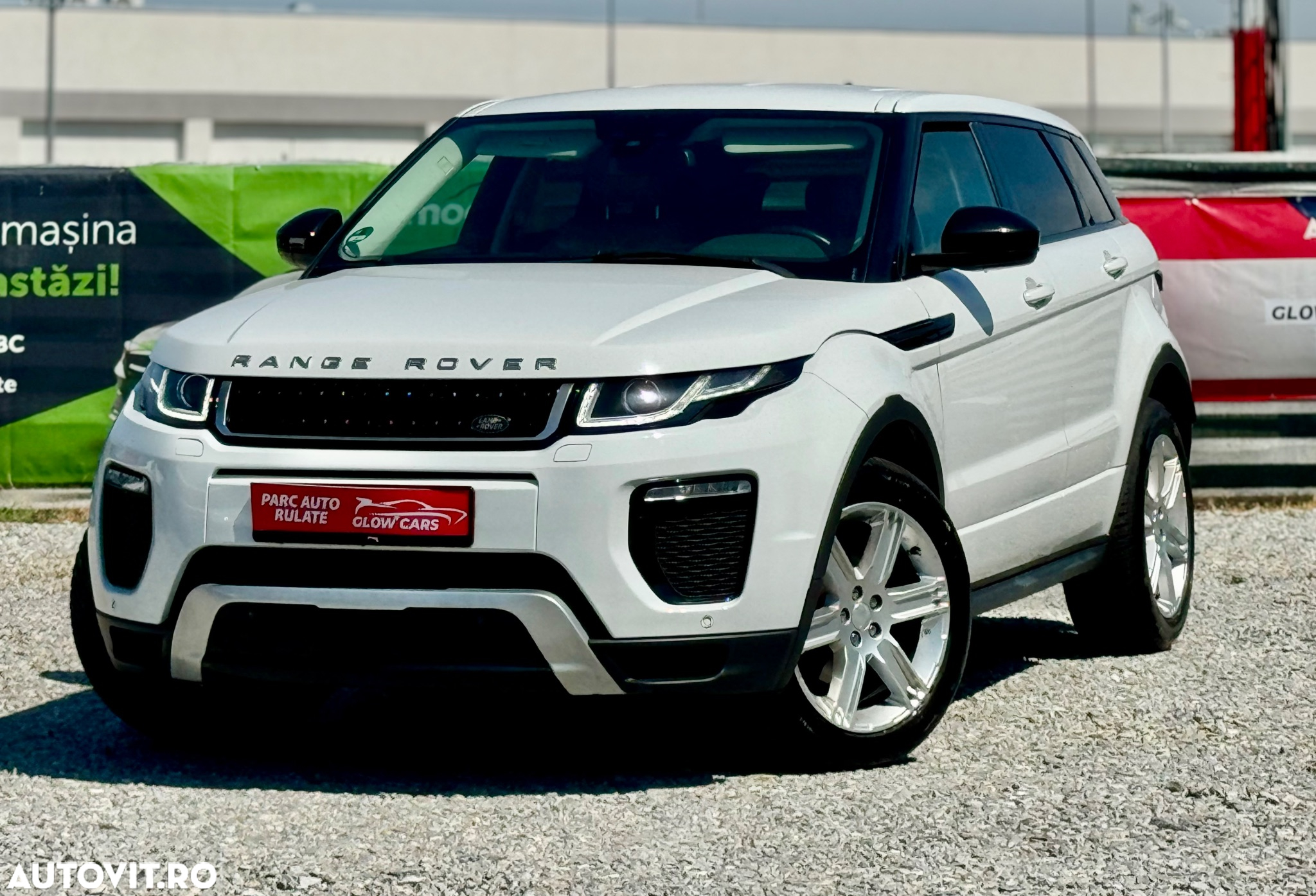 Land Rover Range Rover Evoque - 21