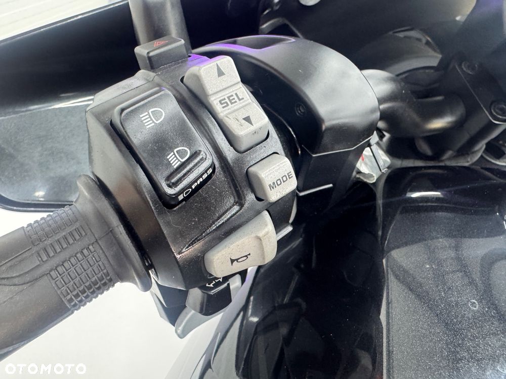 Honda CMX - 23