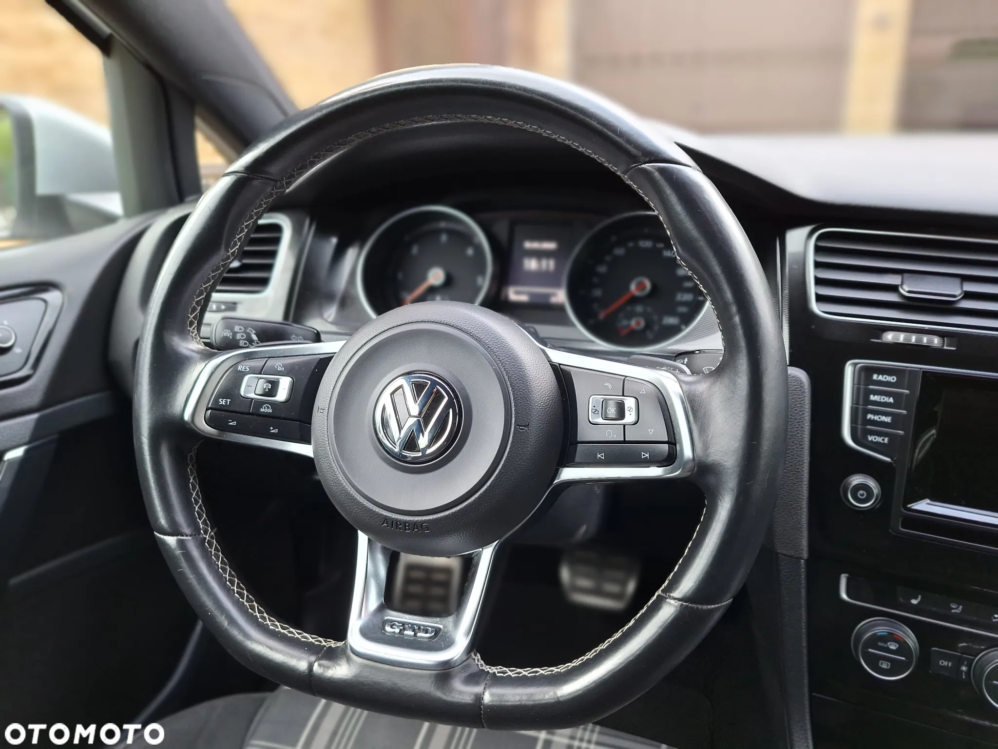 Volkswagen Golf GTD 2.0 TDI SCR DSG - 16