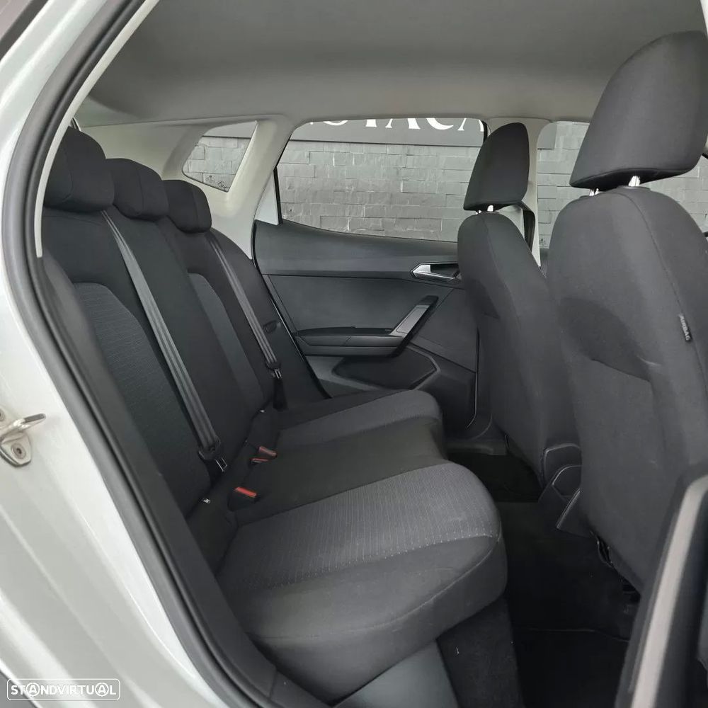 SEAT Arona 1.0 TSI Style — fotografia 7