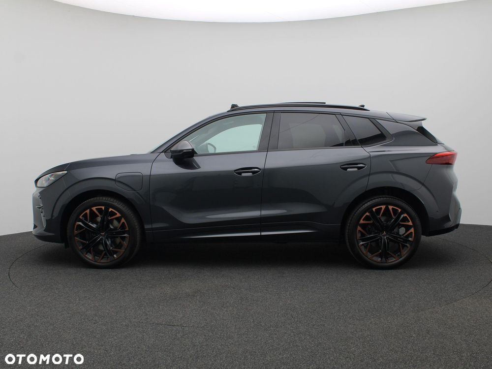 Cupra Terramar 1.5 e-Hybrid DSG VZ - 2