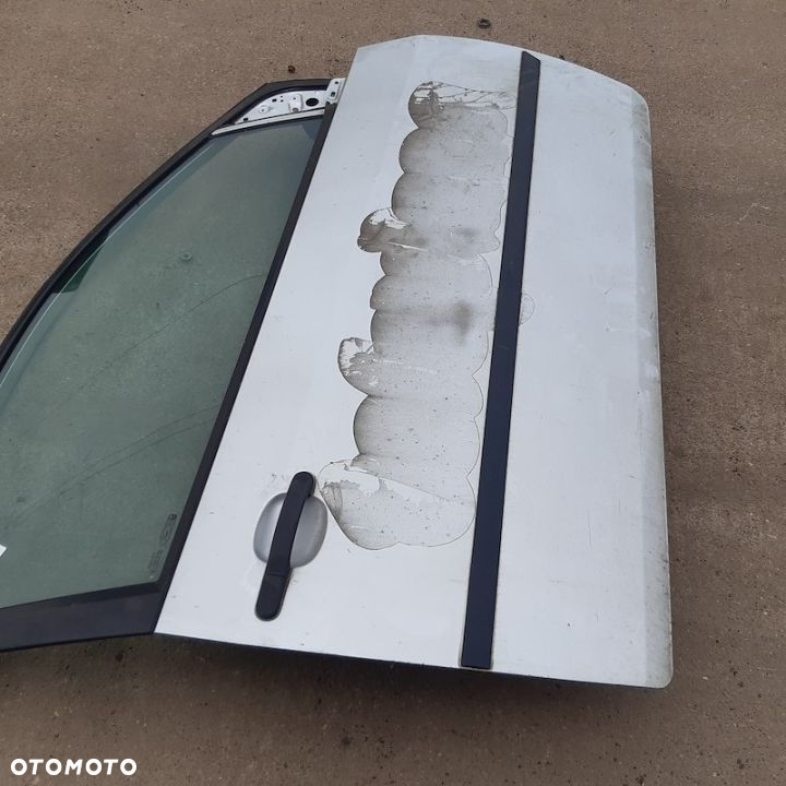 DRZWI PRAWY PRZÓD 3D FORD FIESTA MK5 - 6