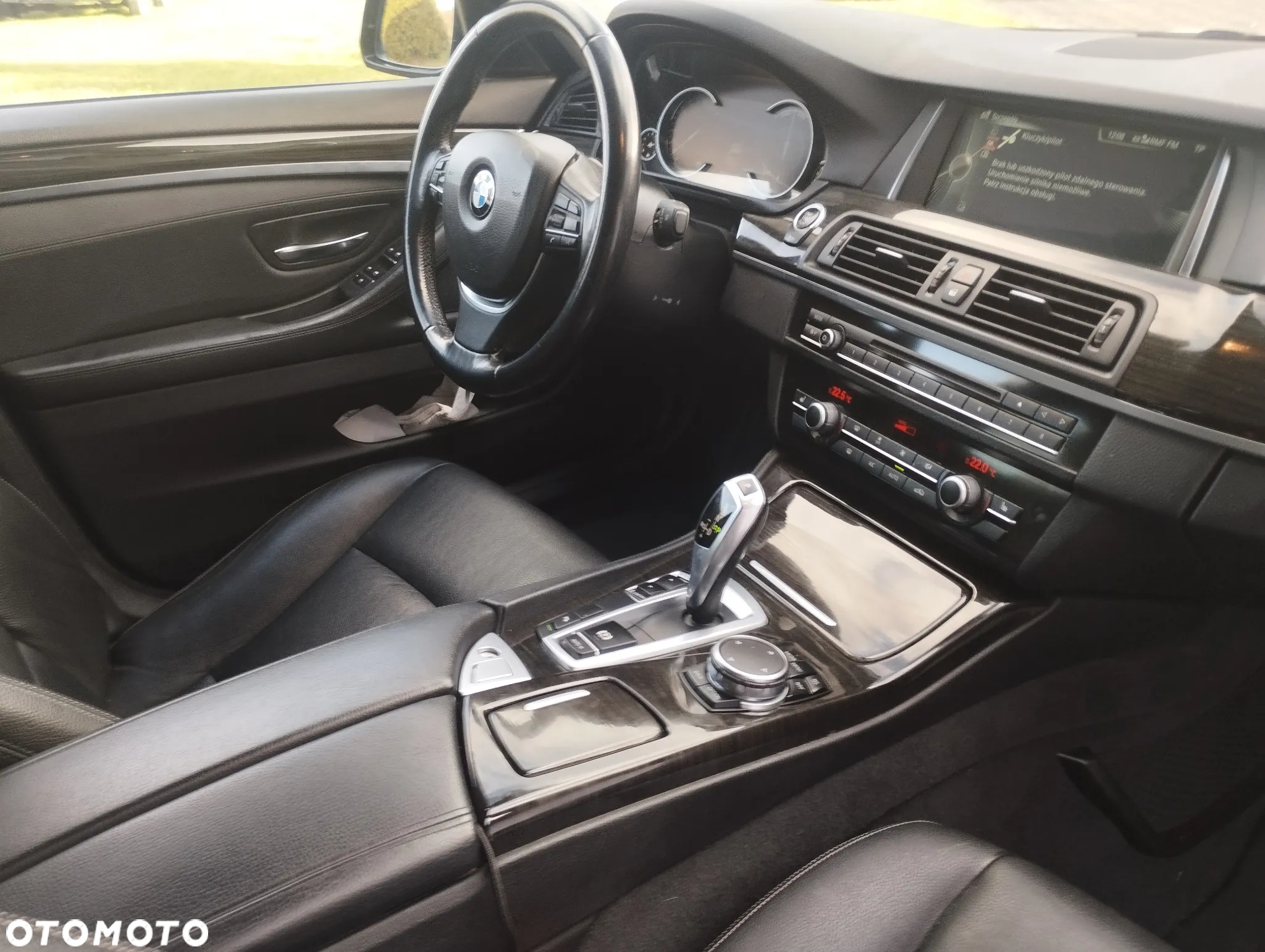 BMW Seria 5 520d Touring Luxury Line - 26