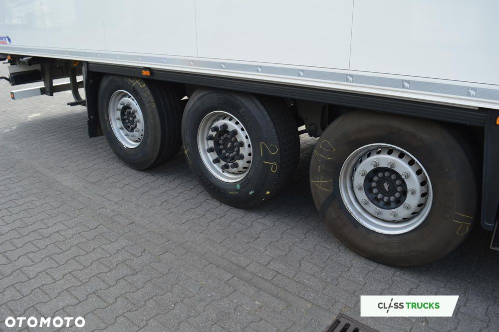 Schmitz Cargobull SKO FP 60 Carrier Vector 1550 - 6