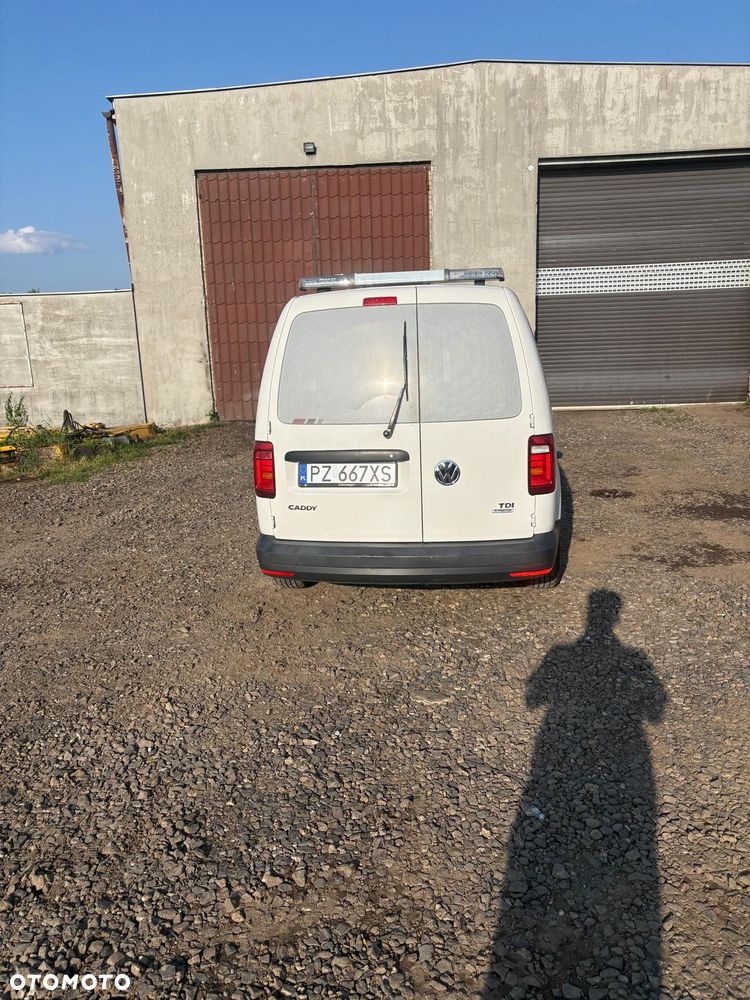 Volkswagen CADDY - 9