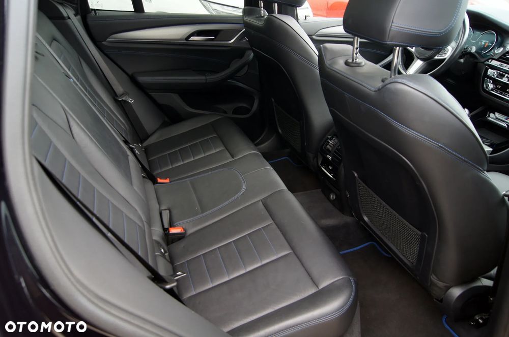BMW X3 M M40d - 13