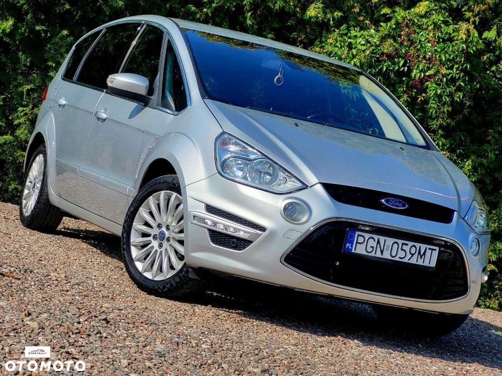 Ford S-Max - 11