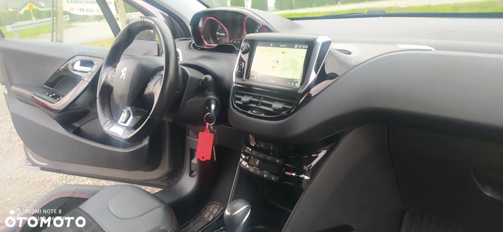 Peugeot 2008 PureTech 110 Stop&Start EAT6 GT-Line Edition - 26