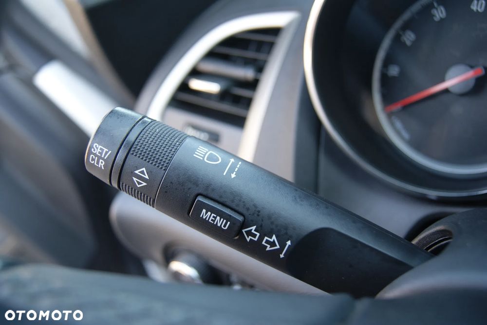 Opel Astra 1.4 ecoFLEX Cosmo - 28