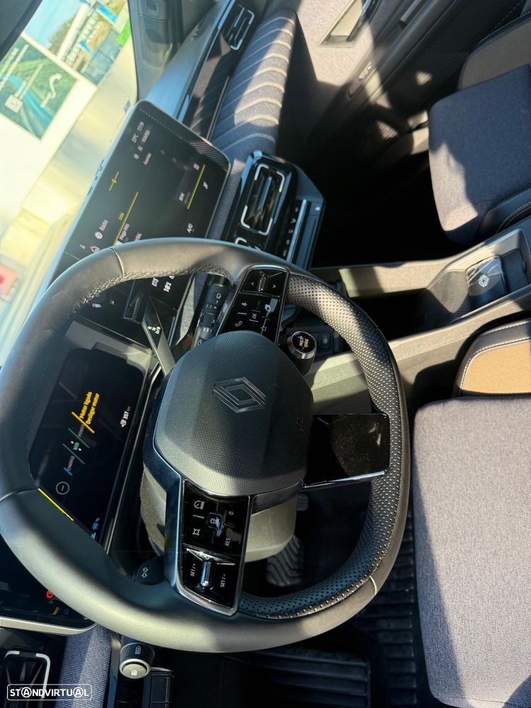 Renault 5 E-Tech 52 kWh Techno Autonomia Conforto - 26