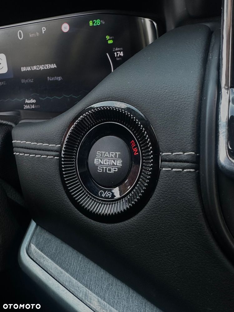 Jeep Compass - 35