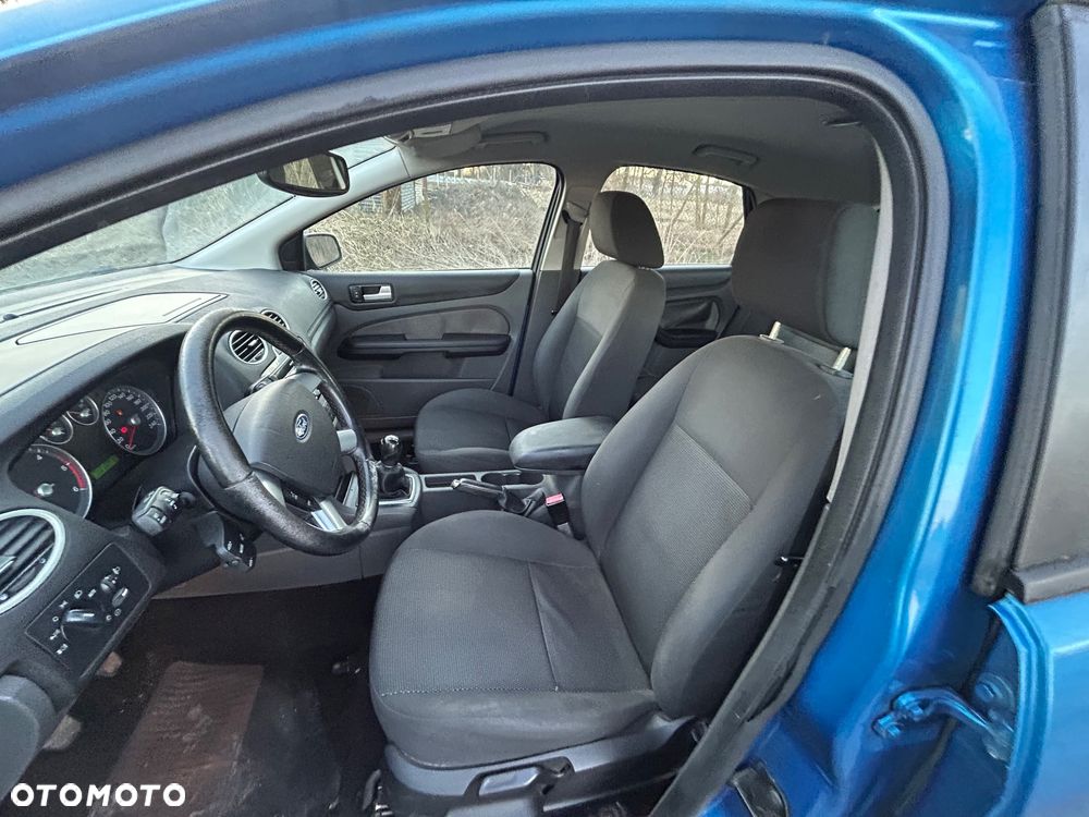 Ford Focus - 12
