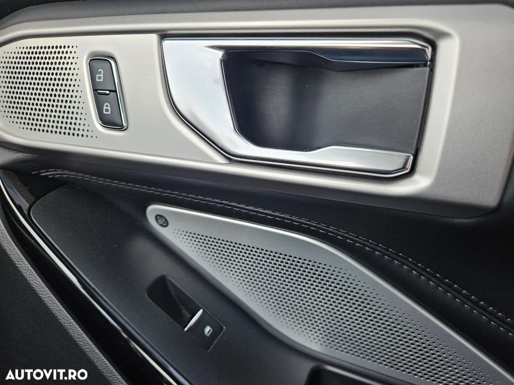 Ford Explorer 3.0 PHEV Platinum - 16