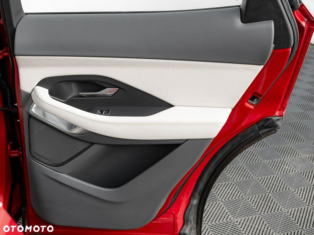 Jaguar E-Pace 2.0 i4P AWD S - 28