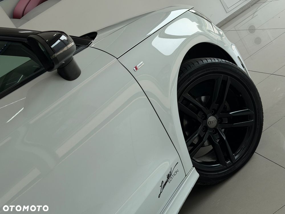 Audi A1 Sportback 1.2 TFSI S line edition m S line Sportpaket - 13