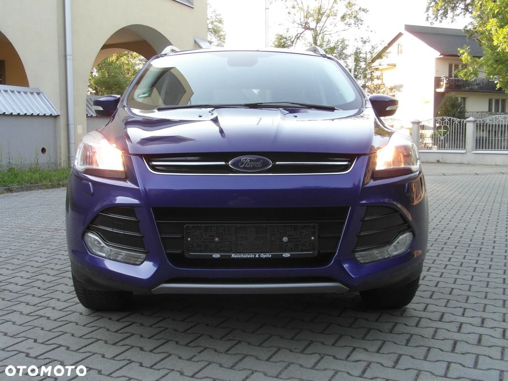 Ford Kuga 2.0 TDCi 2x4 Titanium - 14