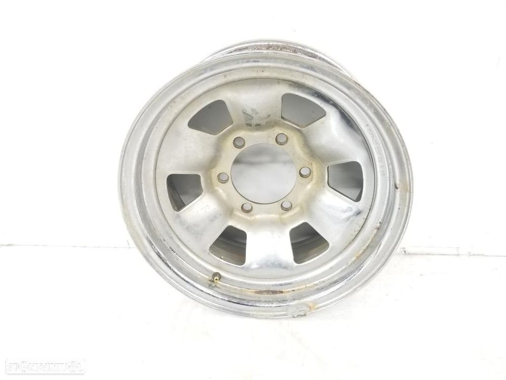 PNEU TOYOTA LAND CRUISER J9 - 1