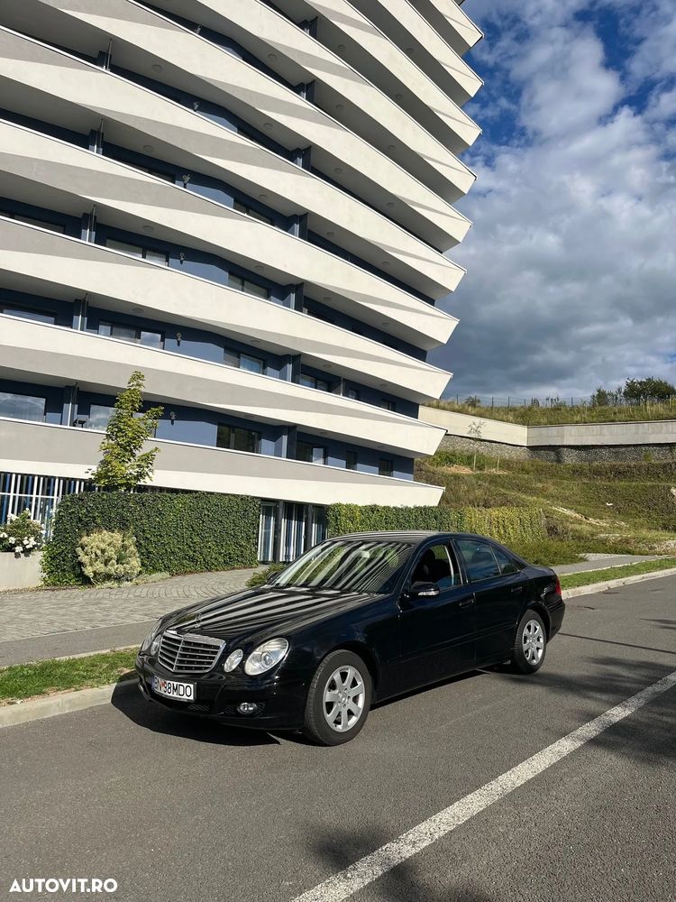 Mercedes-Benz E - 11