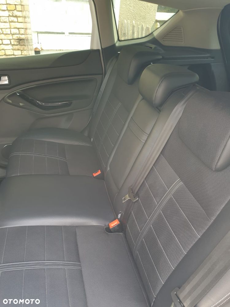 Ford Kuga 2.0 TDCi 2x4 Individual - 9