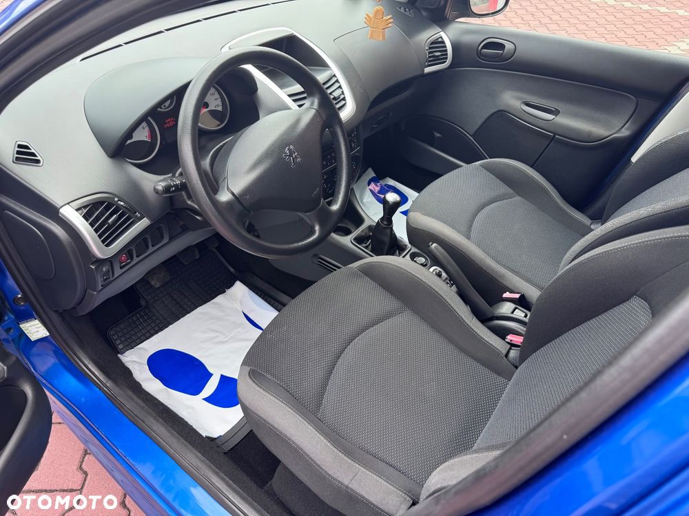 Peugeot 206 plus 75 - 21
