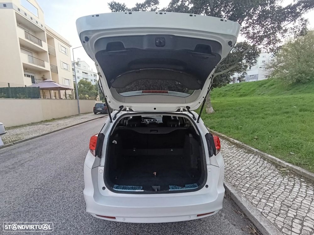 Honda Civic Tourer 1.6 i-DTEC Sport Navi - 36