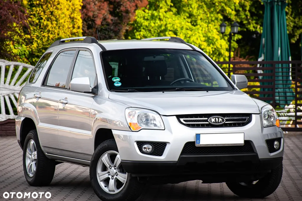 Kia Sportage 2.0 Tour - 9
