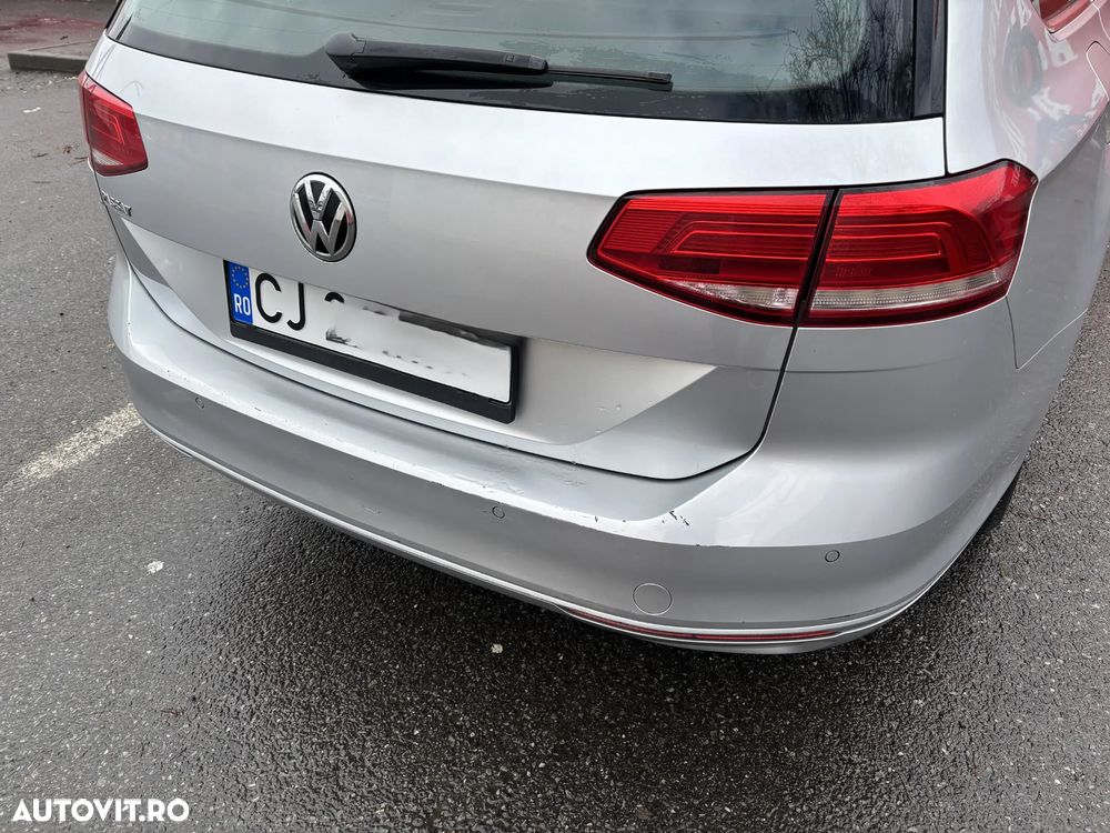 Volkswagen Passat 2.0 TDI Comfortline - 7