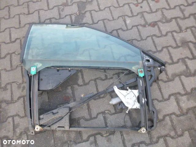 RAMKA DRZWI PRAWY PRZÓD PRAWA PRZEDNIA AUDI A3 8L 3D 96-