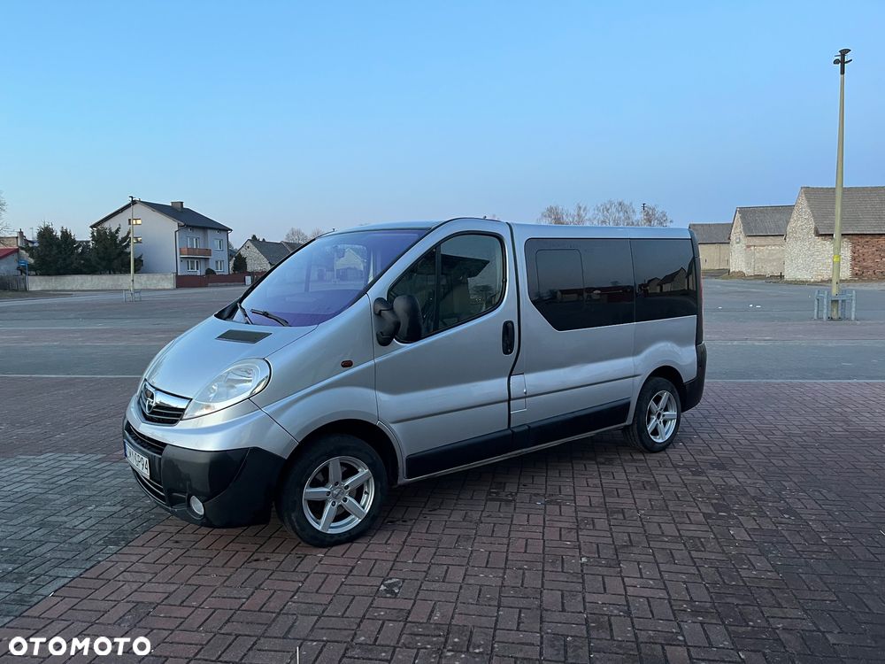 Opel Vivaro - 4