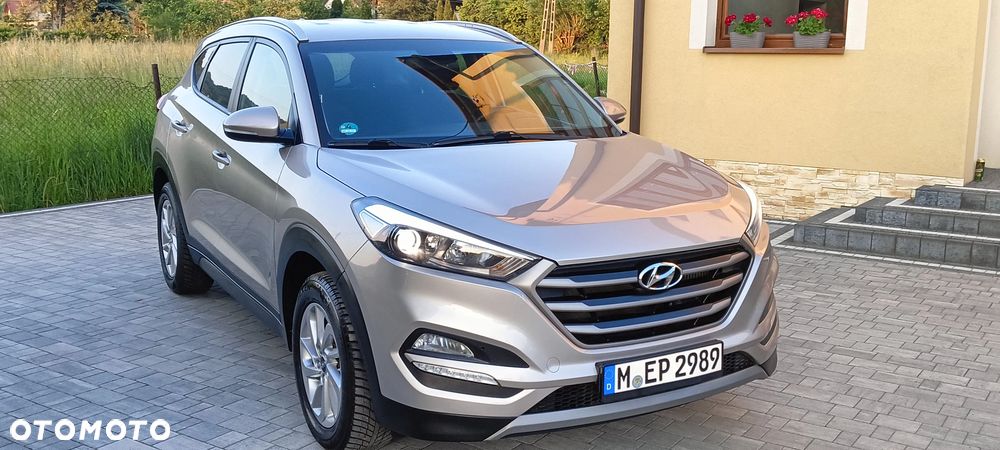 Hyundai Tucson 2.0 CRDi 2WD Trend - 25