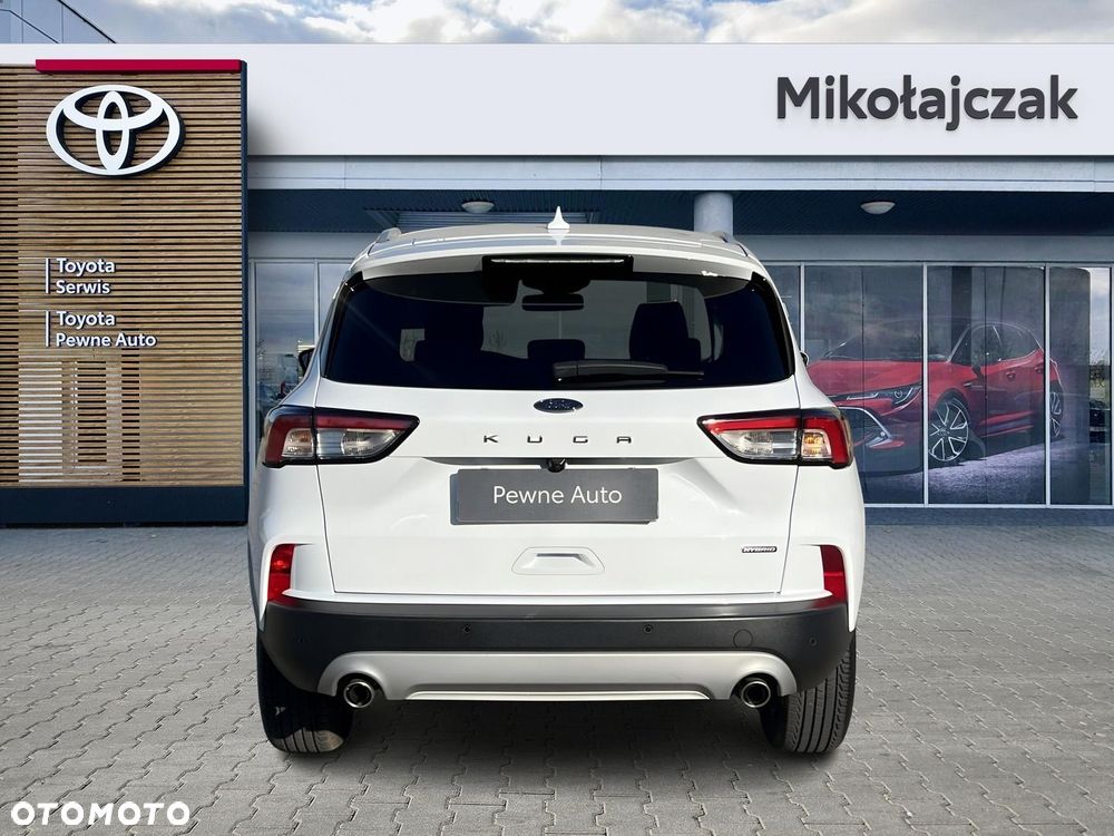 Ford Kuga - 10
