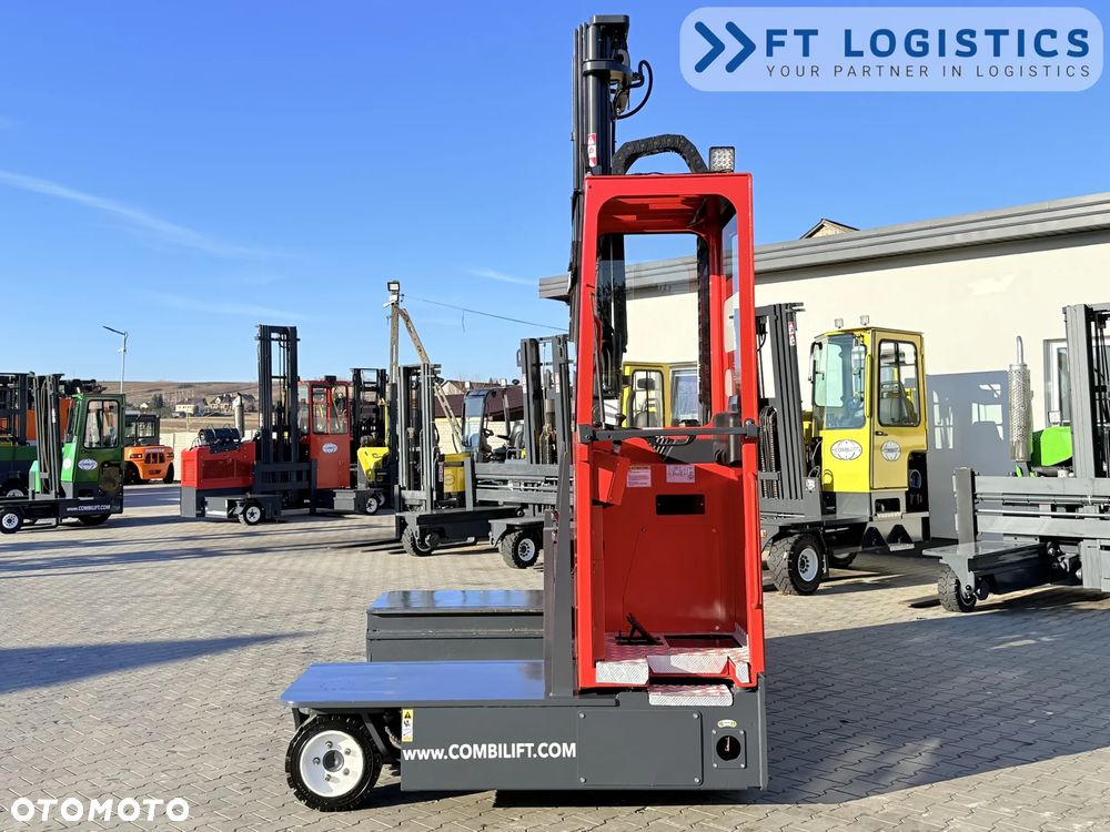 Combilift WÓZEK CZTEROKIERUNKOWY - WIELOKIERUNKOWY | COMBILIFT C3000GST | GAS | TRIPLEX 8300MM | POZYCJONER WIDEŁ | WOLNY SKOK | STAN IDEALNY | Szeroka oferta wózków czterokierunkowych i bocznych, dopasowanych do różnorodnych potrzeb i zastosowań - 3