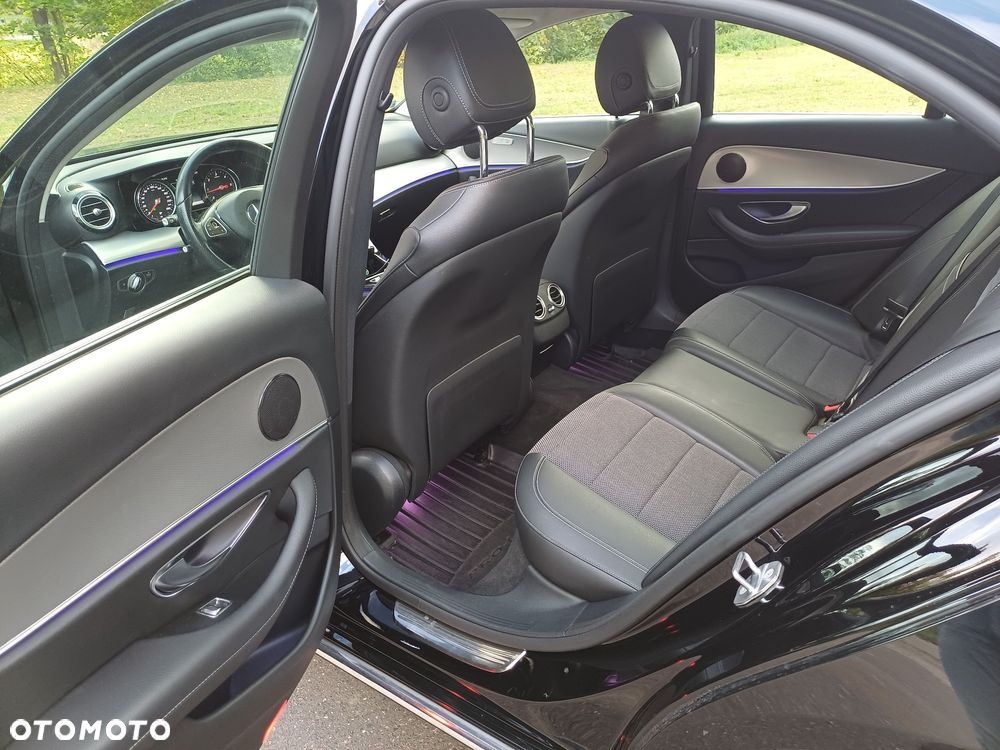 Mercedes-Benz Klasa E 200 d 9G-TRONIC - 16