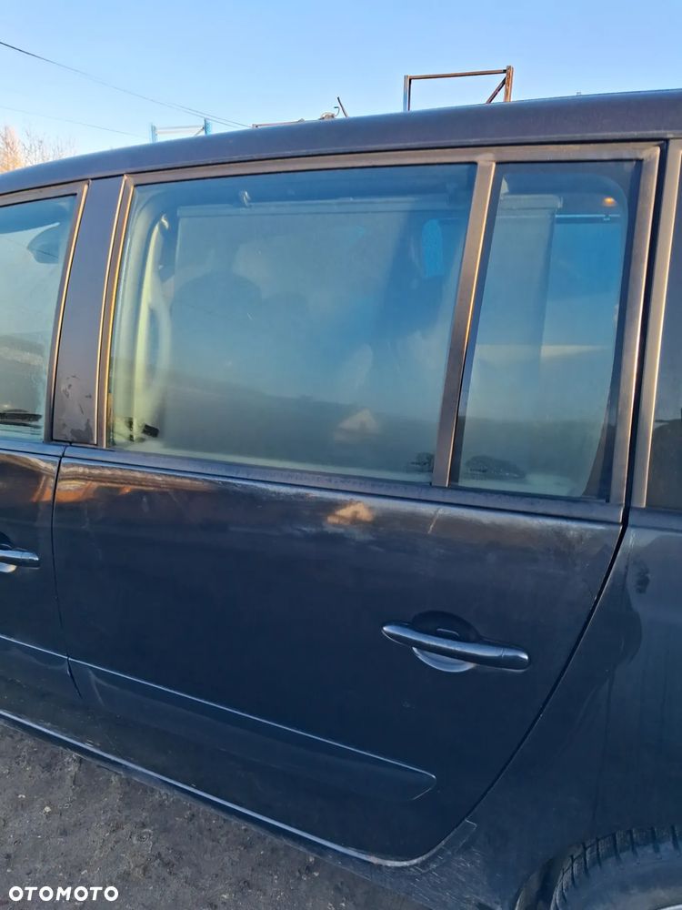 Renault espace IV drzwi lewy tyl nv676 - 3