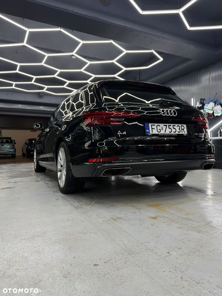 Audi A4 Avant - 9