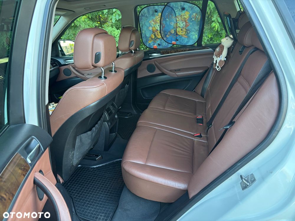 BMW X5 xDrive35d - 8