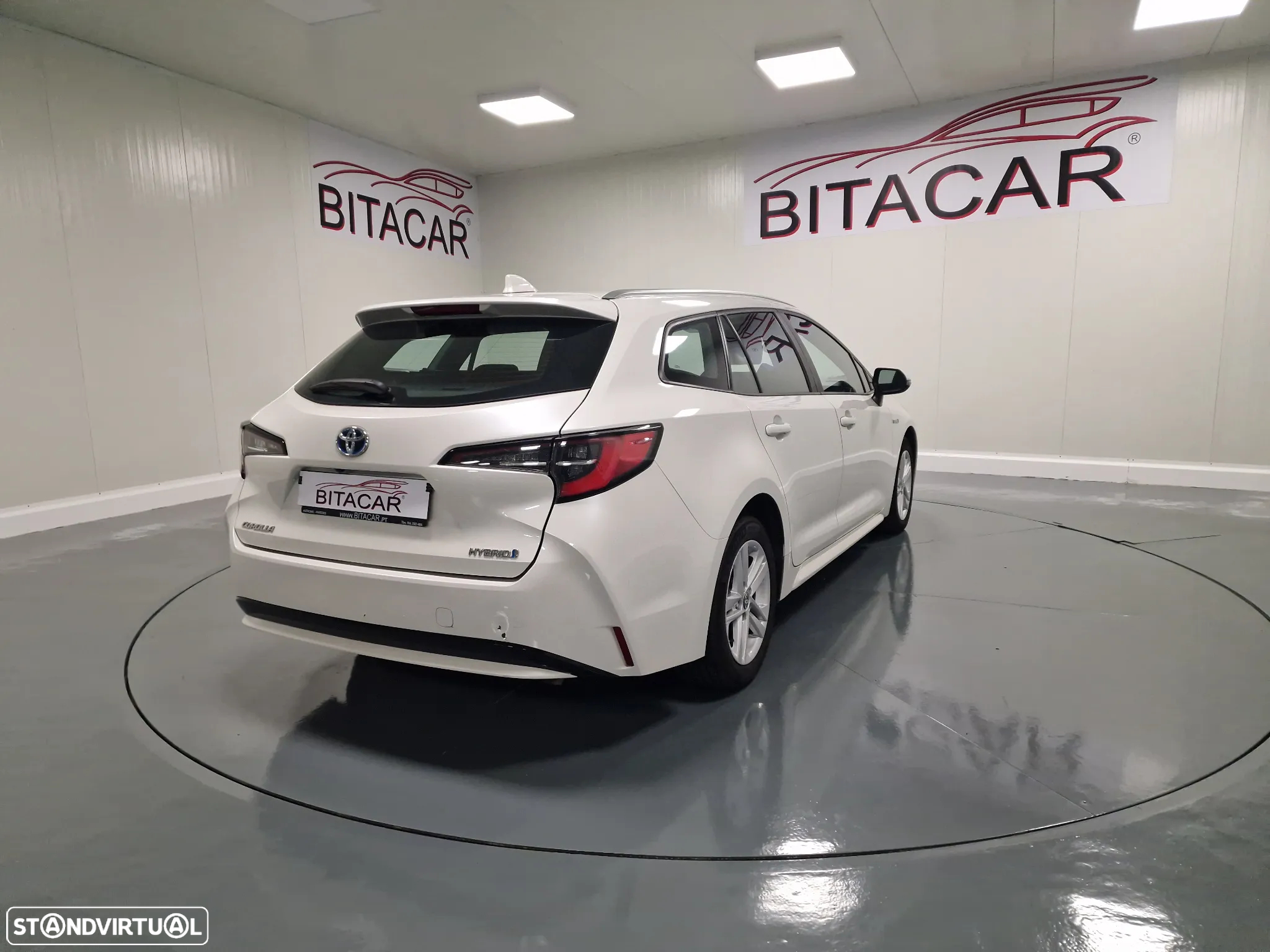 Toyota Corolla Touring Sports 1.8 Hybrid Comfort - 17