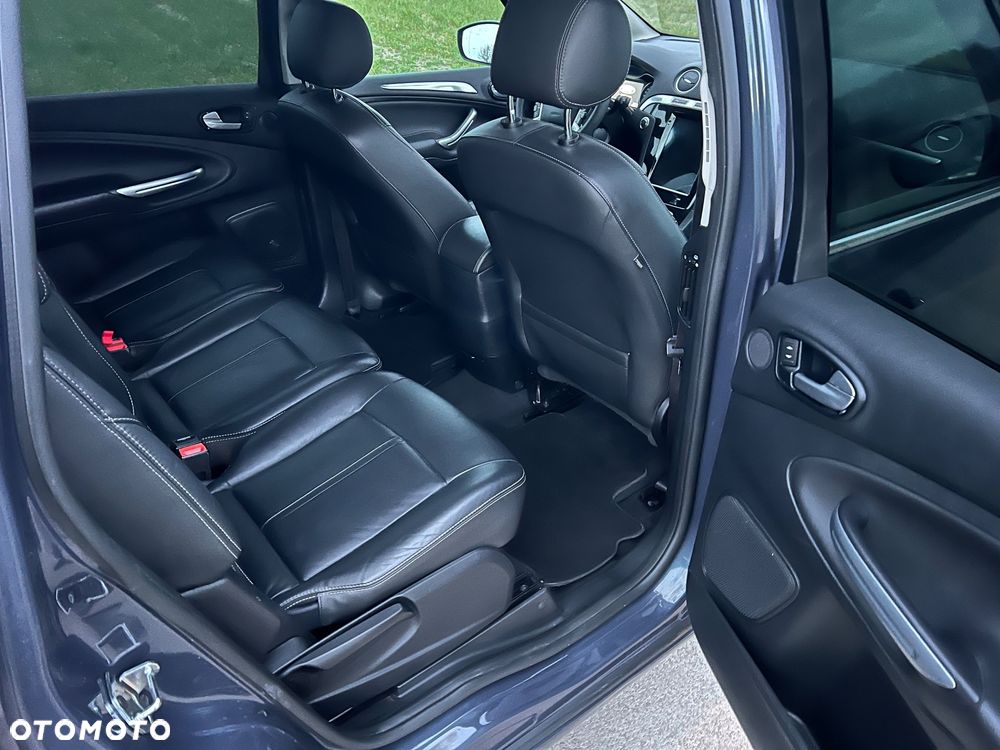 Ford S-Max 2.0 TDCi Titanium - 15