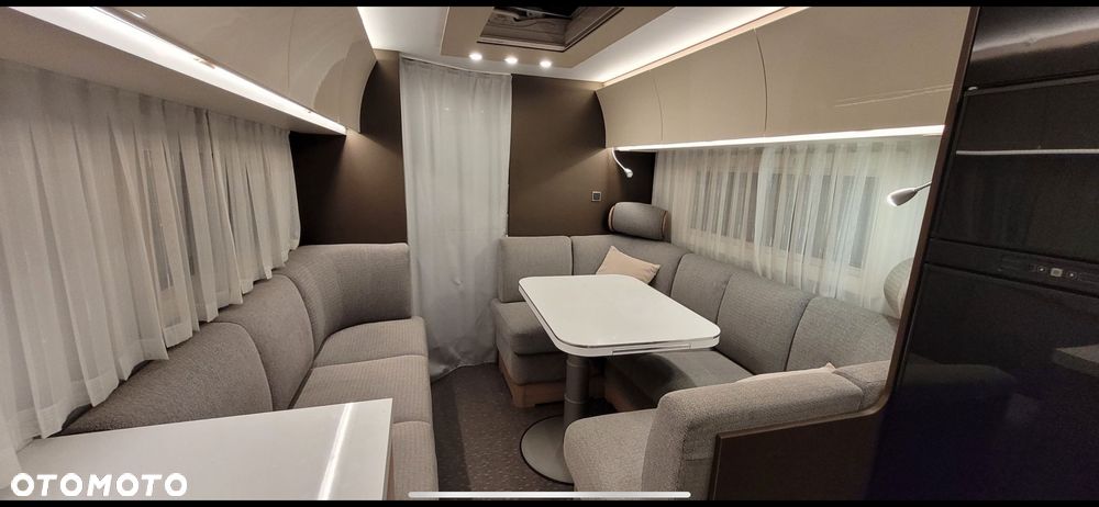 Adria Alpina 753 HK - 19