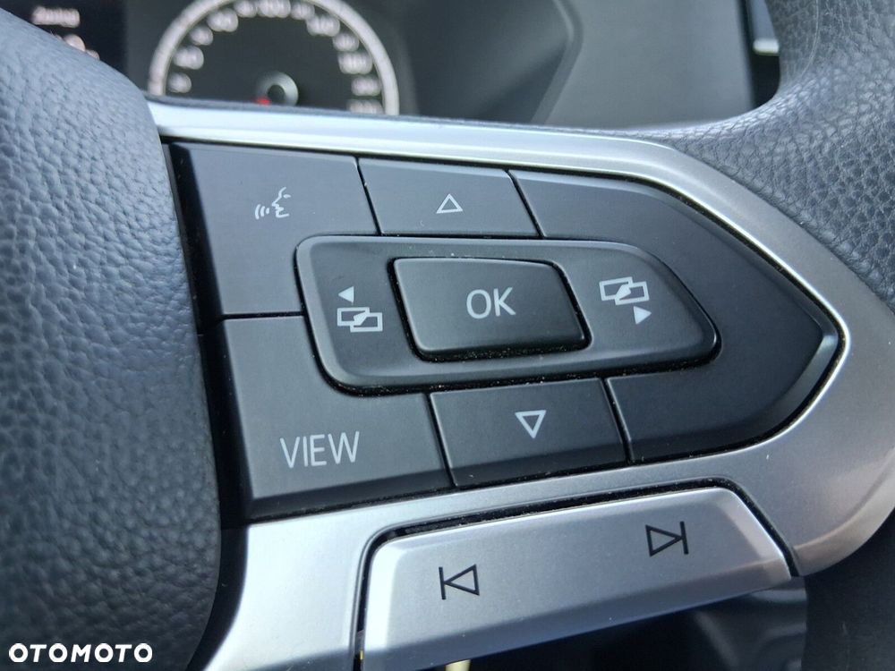 Volkswagen T-Cross - 16