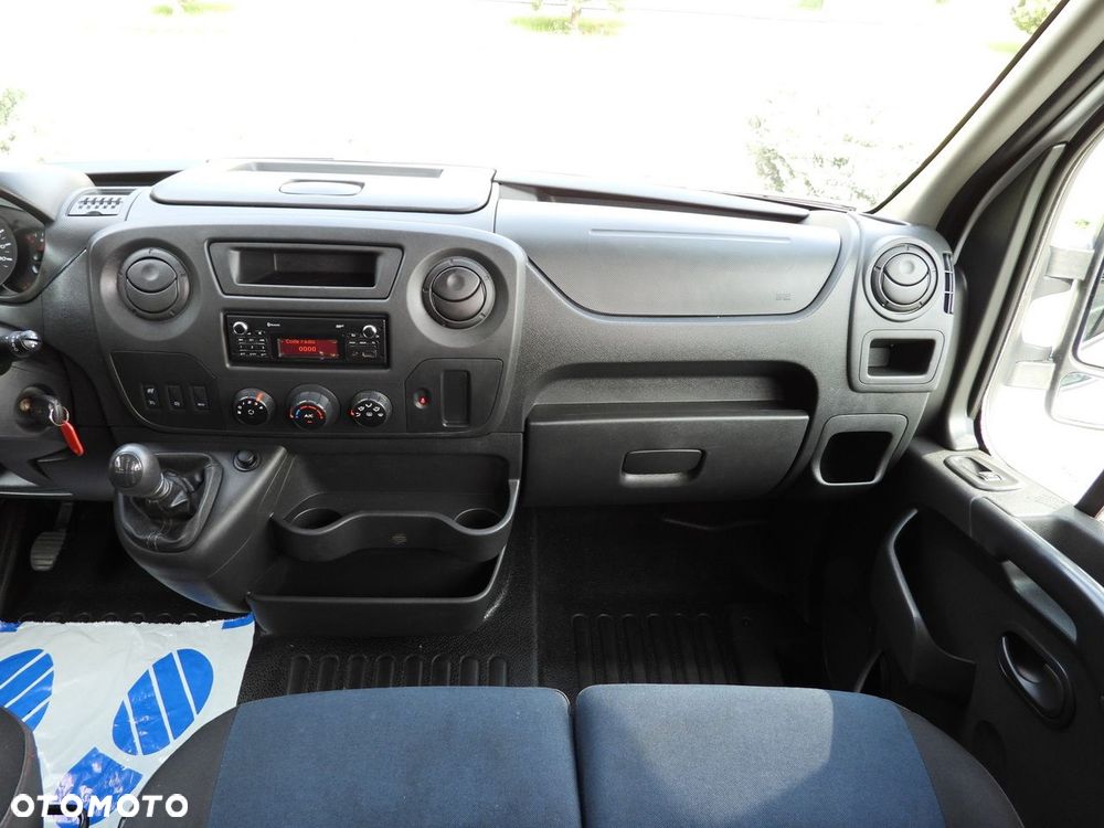 Renault MASTER FURGON BRYGADÓWKA 7 MIEJSC TEMPOMAT BLIŹNIACZE KOŁA KLIMATYZACJA  145KM - 29