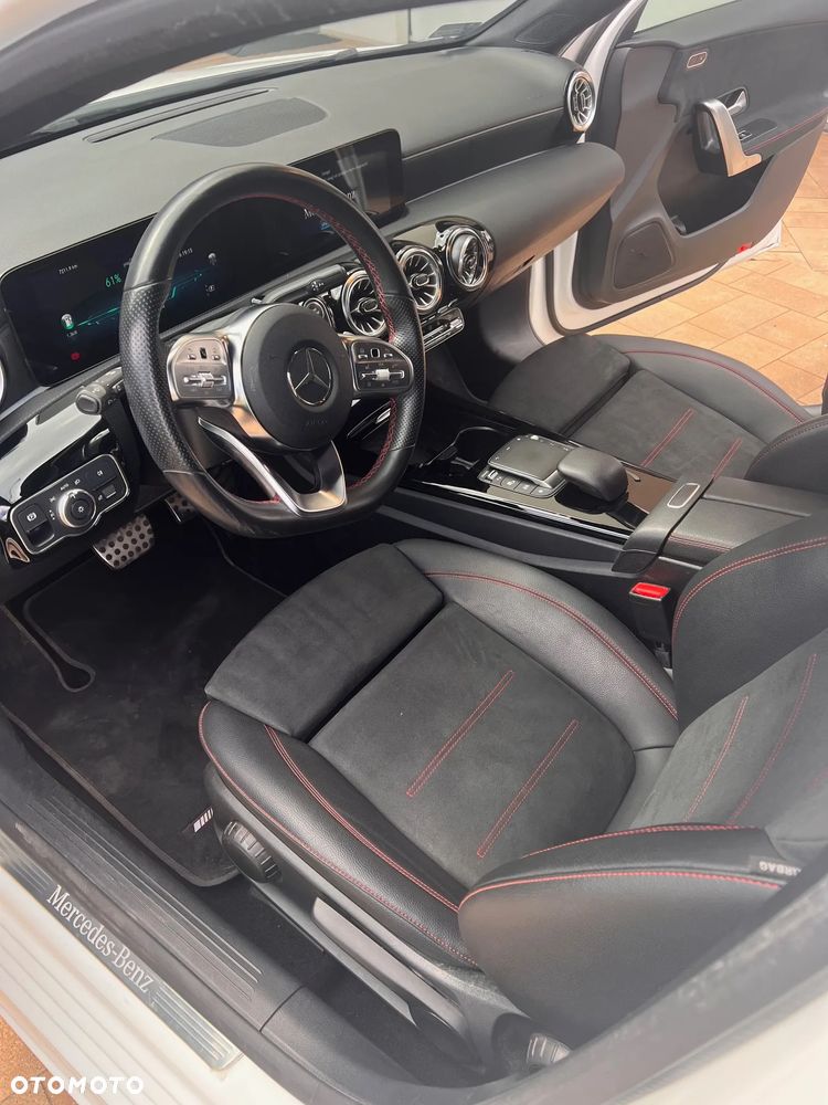 Mercedes-Benz Klasa A 250 E AMG Line 8G-DCT - 10