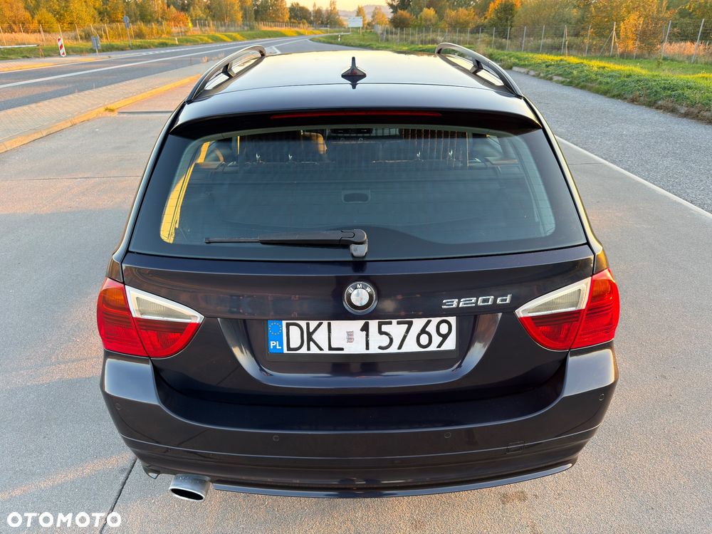 BMW Seria 3 - 4