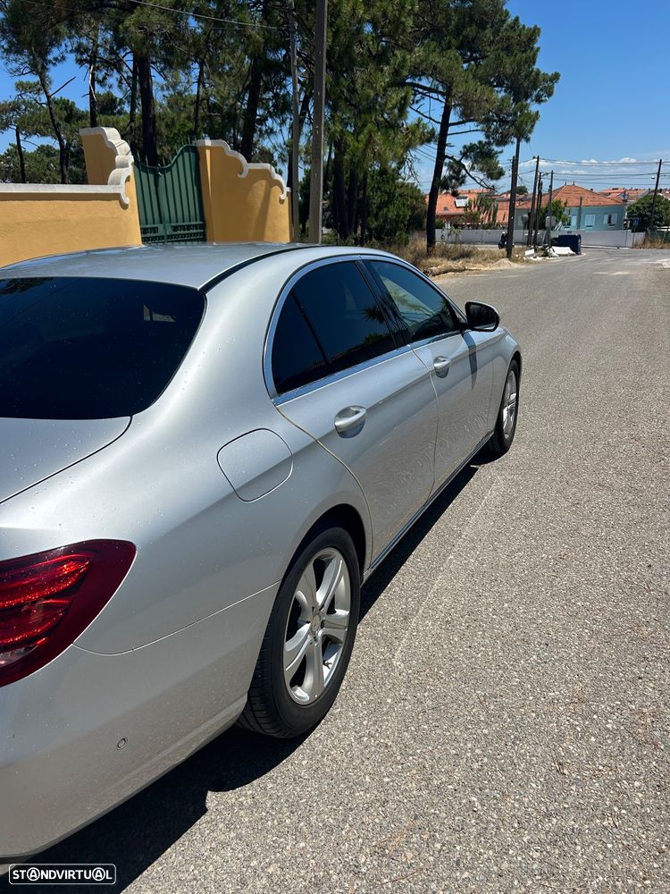 Mercedes-Benz E 220 d Avantgarde+ - 4