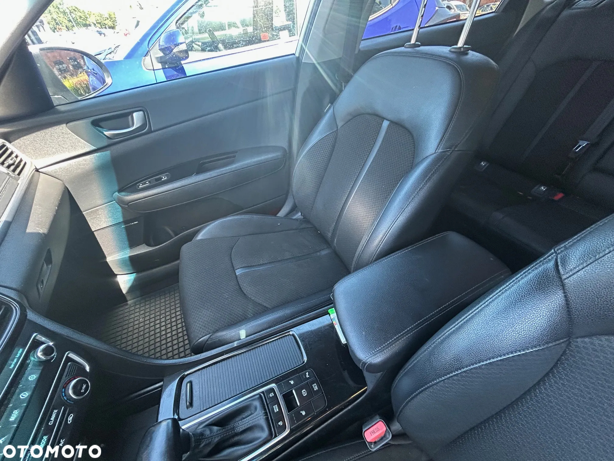 Kia Optima 1.7 CRDI L DCT - 8